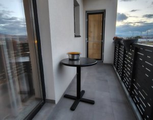 Lakás 2 szobák eladó on Floresti