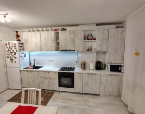 Lakás 2 szobák eladó on Floresti
