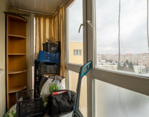 Apartament cu 2 camere decomandate 49mp str Donath