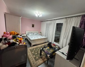 Apartment 4 rooms for sale in Cluj-napoca, zone Manastur