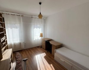 Apartament 4 camere de vanzare in Cluj-napoca, zona Centru