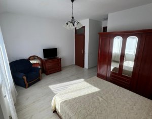 Apartament 4 camere de vanzare in Cluj-napoca, zona Centru