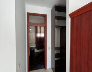 Apartament 4 camere de vanzare in Cluj-napoca, zona Centru