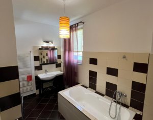 Apartament 4 camere de vanzare in Cluj-napoca, zona Centru