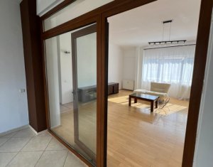 Apartament 4 camere de vanzare in Cluj-napoca, zona Centru