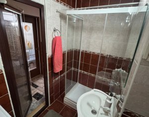 Apartament 3 camere de vanzare in Manastur, etaj 3, util 72 mp