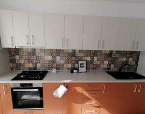 Apartament 3 camere, parcare subterana, zona centrala