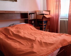 De vanzare apartament cu 3 camere zona Academia de Muzica