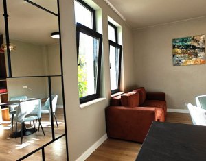 Apartament 2 camere la casa cu gradina si 2 locuri parcare