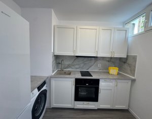 Garsoniera cocheta, etaj intermediar, confort 1