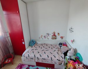 Apartament cu doua dormitoare, parcare privata inclusa, zona Somesului, Floresti