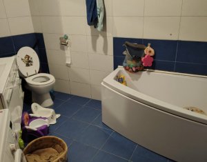 Apartament cu doua dormitoare, parcare privata inclusa, zona Somesului, Floresti
