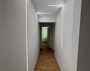 De vanzare apartament cu 3 camere zona Olimpia, Manastur