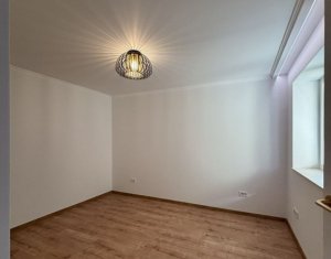 De vanzare apartament cu 3 camere zona Olimpia, Manastur