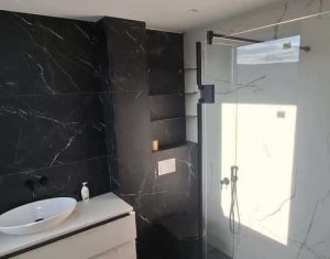 Apartament tip duplex, bloc nou, 3 camere, 2 bai, terasa, parcare, Buna Ziua