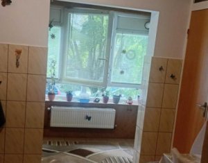 Apartament 2 camere la etaj 1 | Decomandat | 54 mpu | Zona IULIUS