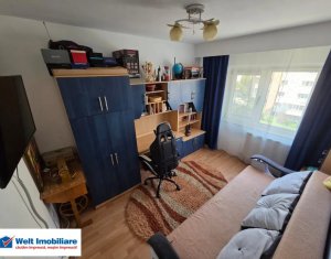  Apartament cu 3 camere si 2 bai in cartierul Intre Lacuri