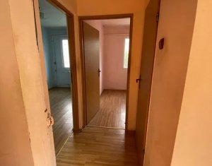  Apartament cu 3 camere, 46 mp, Manastur