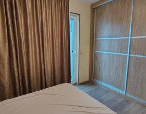 Apartament cu doua camere, balcon,terasa si parcare inclusa