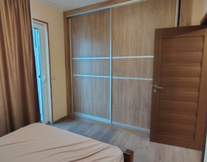 Apartament cu doua camere, balcon,terasa si parcare inclusa