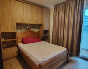 Apartament cu doua camere, balcon,terasa si parcare inclusa