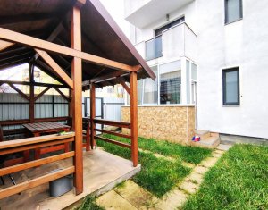 Apartament cu doua camere, balcon,terasa si parcare inclusa
