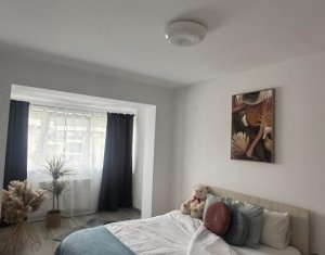 Apartment 3 rooms for sale in Floresti