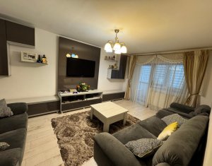 Vente appartement 3 chambres dans Cluj-napoca, zone Intre Lacuri