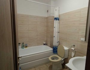 Vand apartament in Floresti