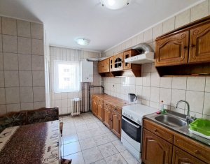 Apartament 4 camere de vanzare, etaj 2, parcare subterana, Zorilor, UMF