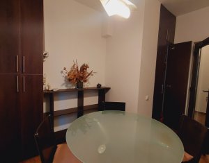 Appartement 3 chambres à vendre dans Cluj-napoca, zone Plopilor
