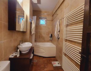 Appartement 3 chambres à vendre dans Cluj-napoca, zone Plopilor