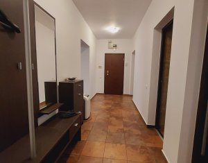 Appartement 3 chambres à vendre dans Cluj-napoca, zone Plopilor