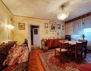 Apartament cochet - Piata Hermes, Gheorgheni