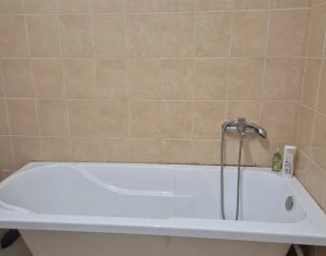 Lakás 2 szobák eladó on Floresti