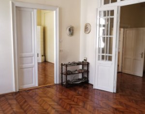 Apartament unicat, in Centru Cluj-Napoca, 3 camere, arhitectura aparte