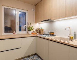 Apartment 4 rooms for sale in Cluj-napoca, zone Manastur