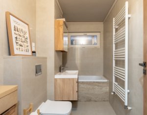 Apartment 4 rooms for sale in Cluj-napoca, zone Manastur