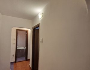 Apartment 3 camere in Manastur, zona Gurghiu