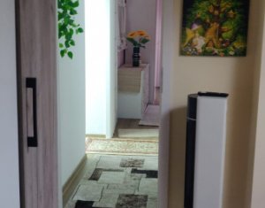 Apartament 3 camere, finisat, Floresti