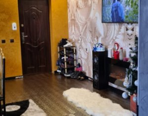 Lakás 2 szobák eladó on Floresti