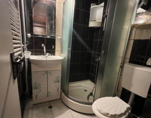 Apartament cu 4 camere de vanzare, Intre Lacuri