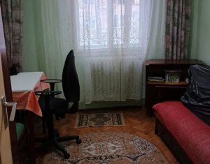 Vanzare apartament cu 3 camere str Gr Alexandrescu