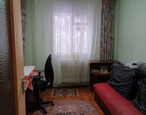 Vanzare apartament cu 3 camere str Gr Alexandrescu