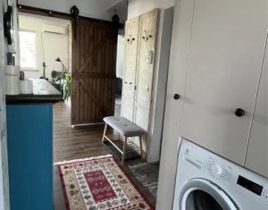 Apartament cu 3 camere, parcare, 74 mp, etaj 1, bloc tip vila, Campului