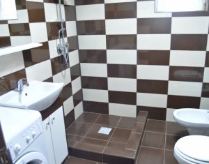 Apartament cu 3 camere si parcare in Buna Ziua, zona Grand Hotel Italia