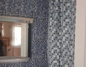 Apartament cu 2 camere de vânzare în cartierul Mărăști.