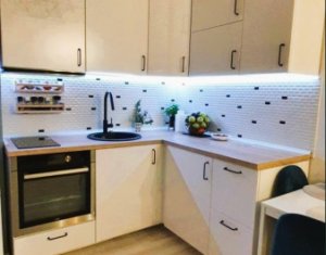 Apartament  3 camere, zona Calea Baciului, parcare
