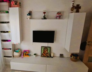 Apartament  3 camere, zona Calea Baciului, parcare