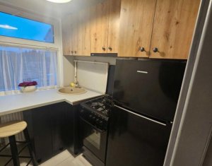 Apartament 1 camera + mansardă, zona Intre Lacuri